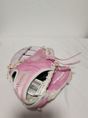 Wilson Pink and White T-Ball Glove